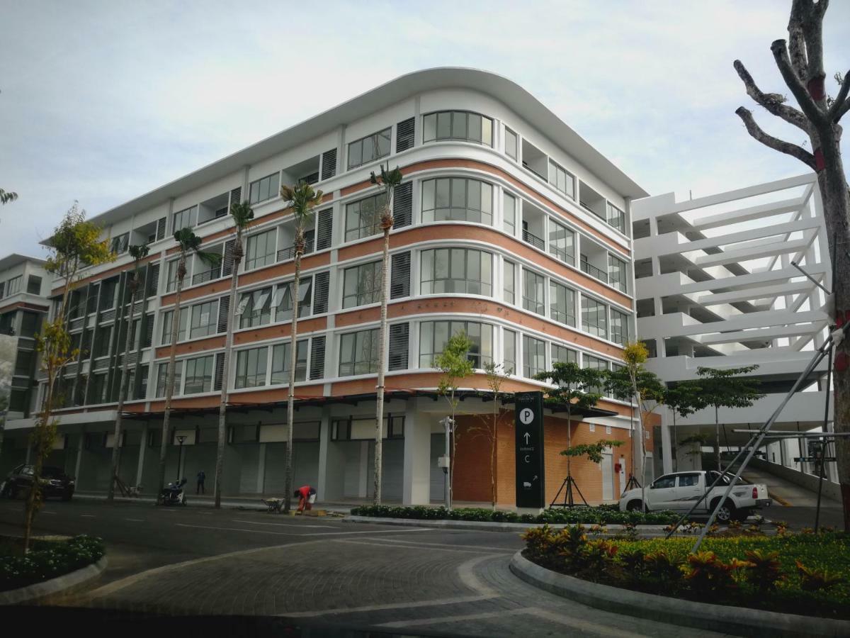 Homezstay Soho Timesquare Miri Eksteriør billede